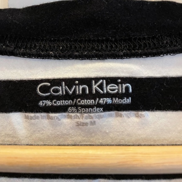 Calvin Klein striped t shirt - Picture 2 of 3